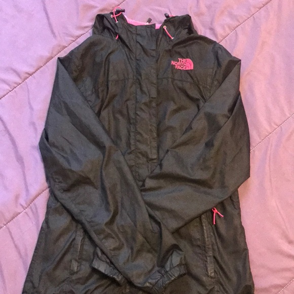 Northface windbreaker - Picture 3 of 3